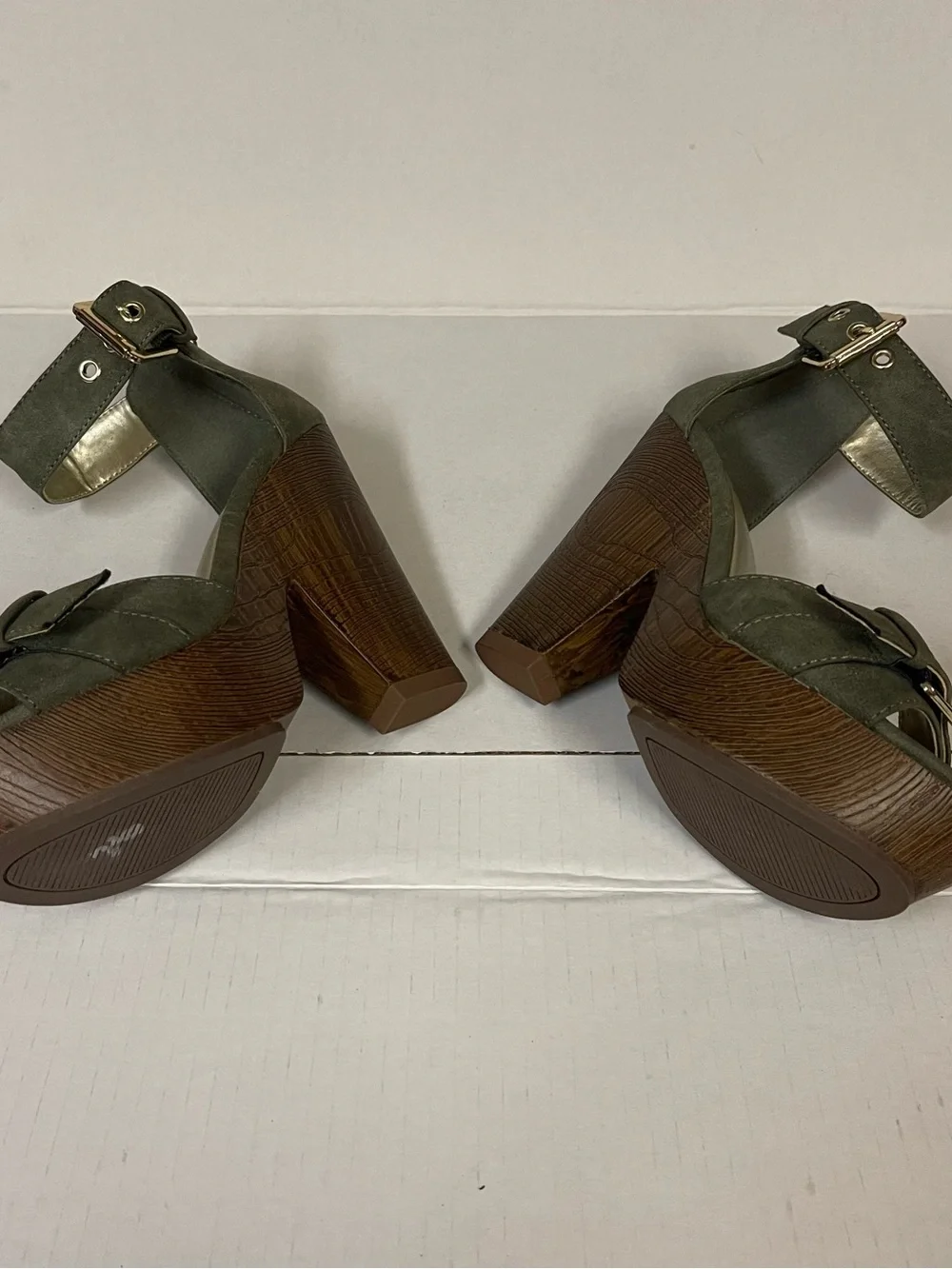 Bundle Of 4 Size 5 1/2 Buckle Platform Sandals with Ankle Strap High Heel Shoes